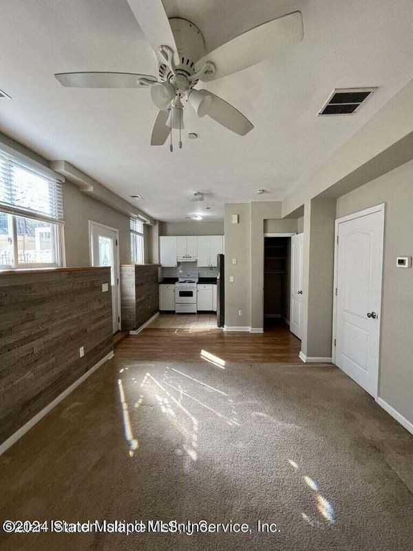 23 Midland Rd - Photo 2 of 19