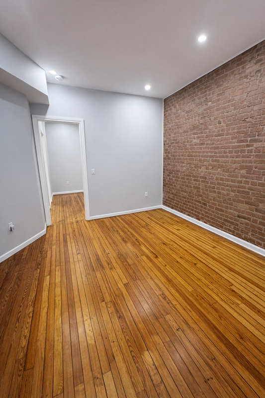 299 Malcolm X Blvd - Photo 5 of 9