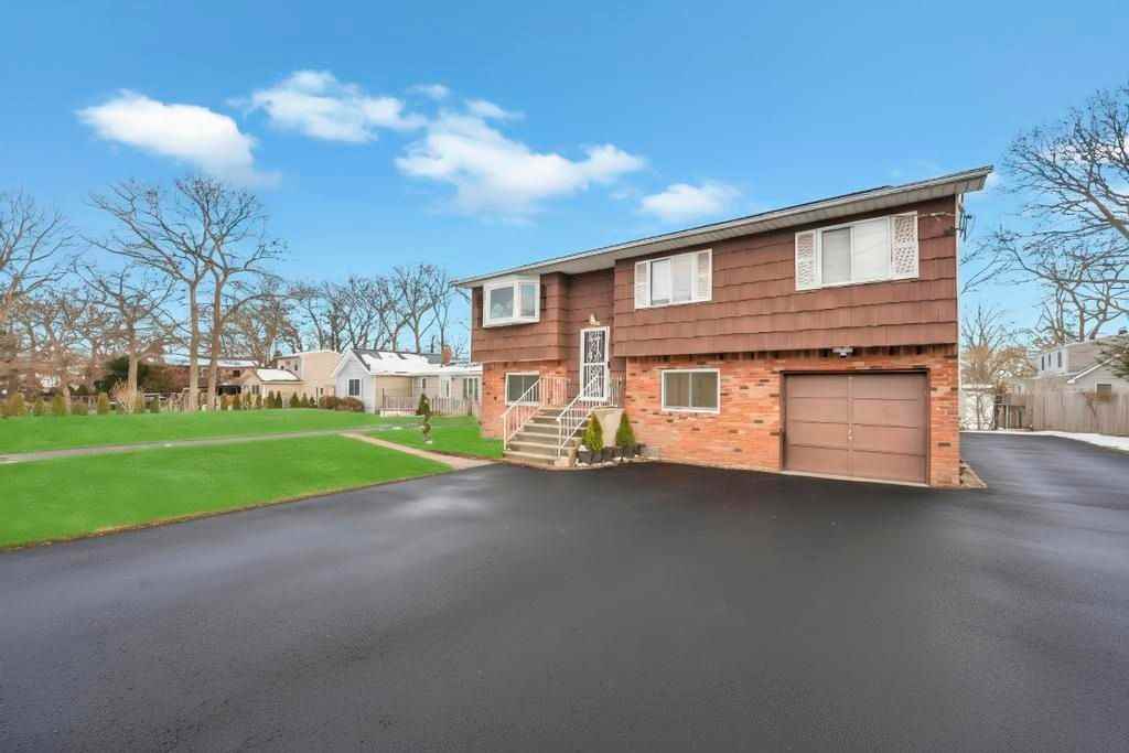 5494 Expressway Dr S ##1