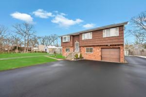 featured image of 5494 Expressway Dr S ##1