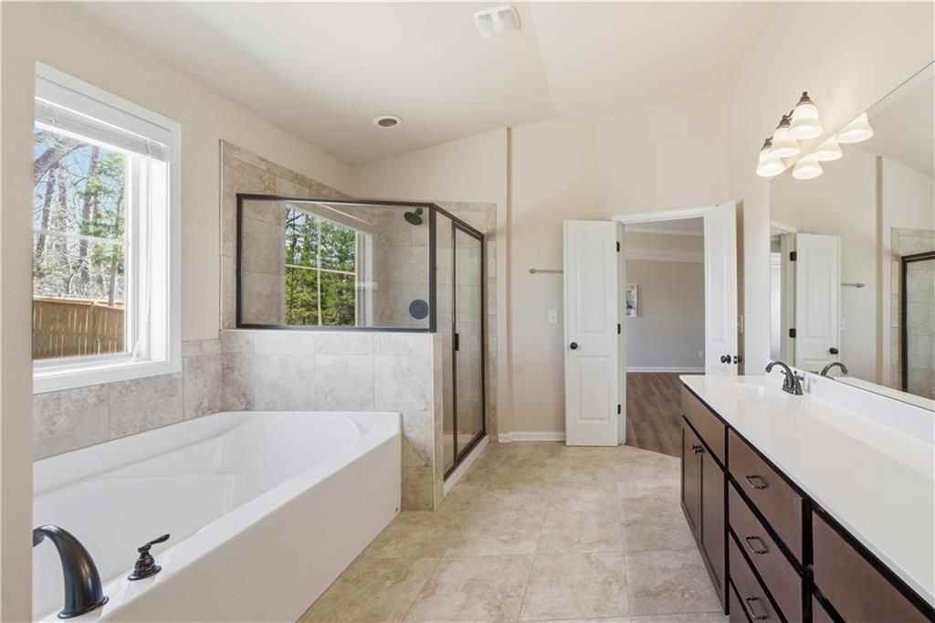 4450 Pleasant Woods Dr - Photo 7 of 16