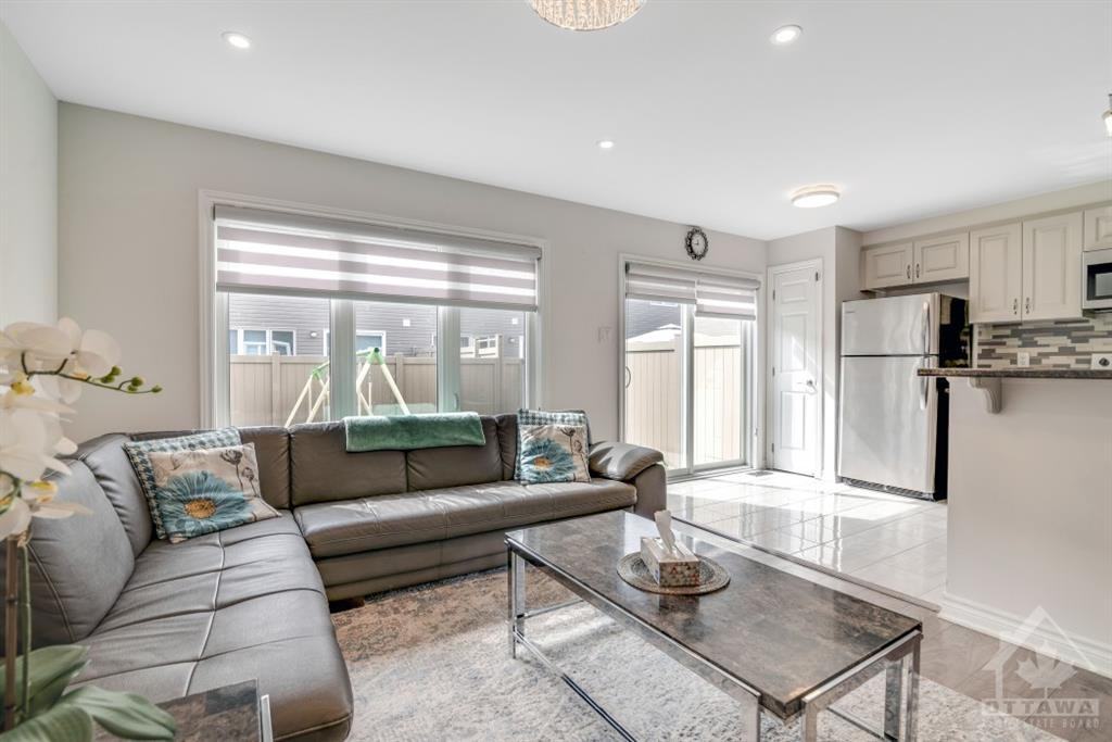 3564 River Run Ave - Photo 3 of 14