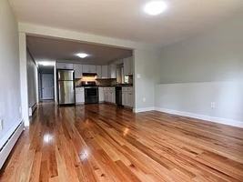 featured image of 7 Loomis St #7