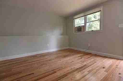 7 Loomis St #7 - Photo 5 of 10