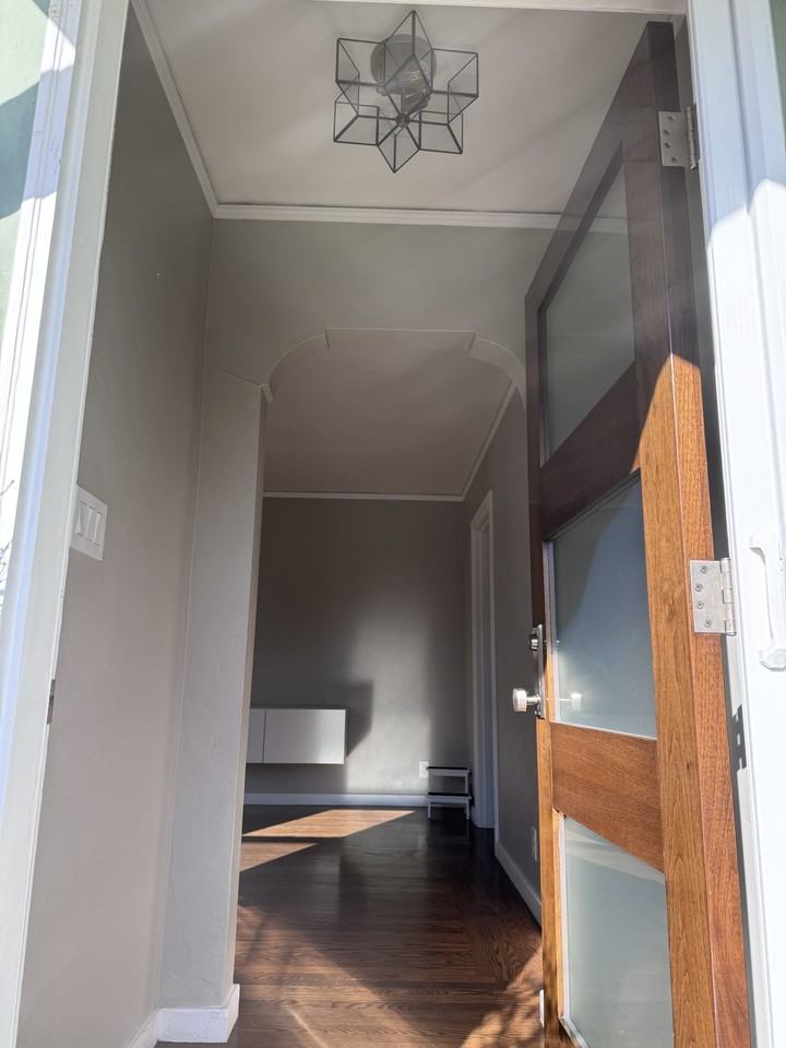 1136 Hayes St #NA - Photo 7 of 22