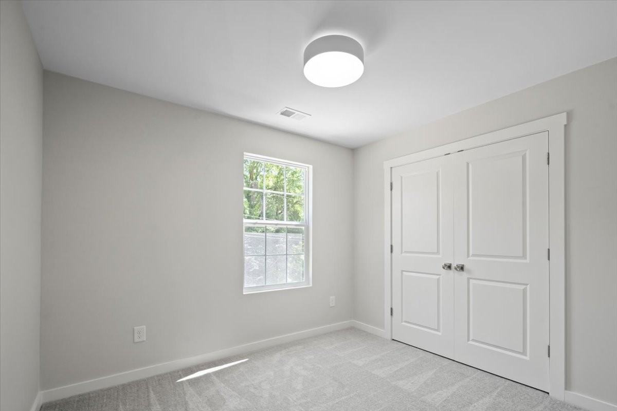 1914 White St #B - Photo 6 of 9