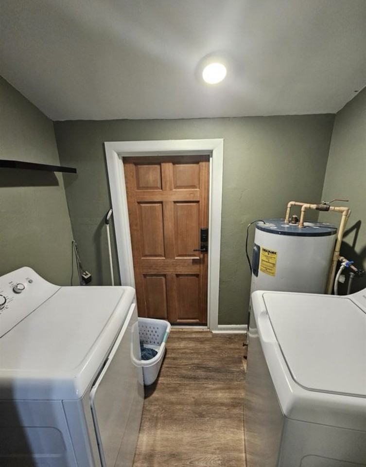 4321 Arlington Ct Nw Unit B #NA - Photo 5 of 7