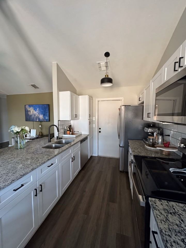 7427 Slippery Elm Dr #NA - Photo 3 of 17