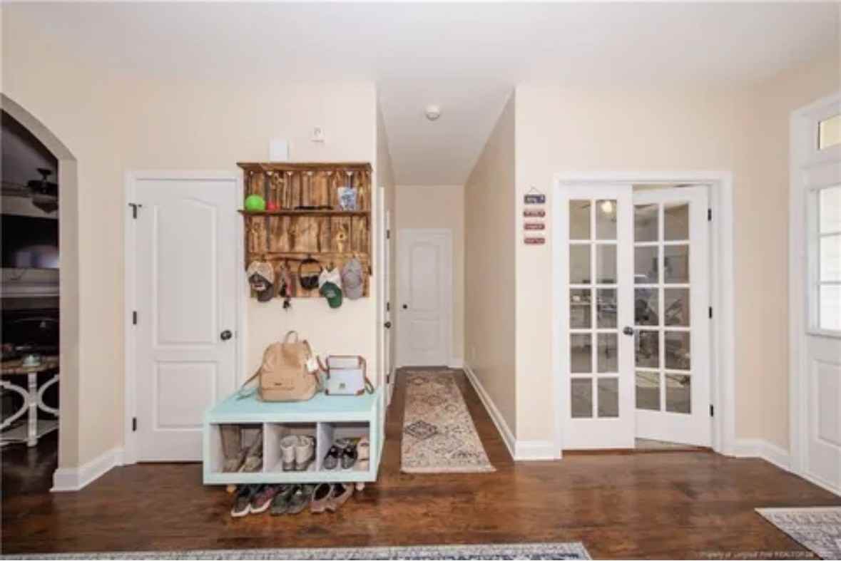 1512 Gallant Fox Ct #NA - Photo 2 of 22