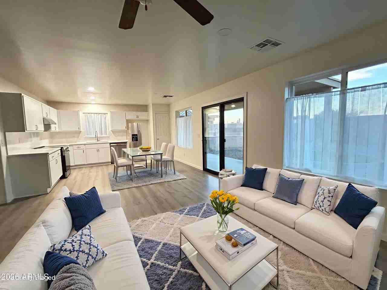 10542 W Alvarado Rd - Photo 2 of 31