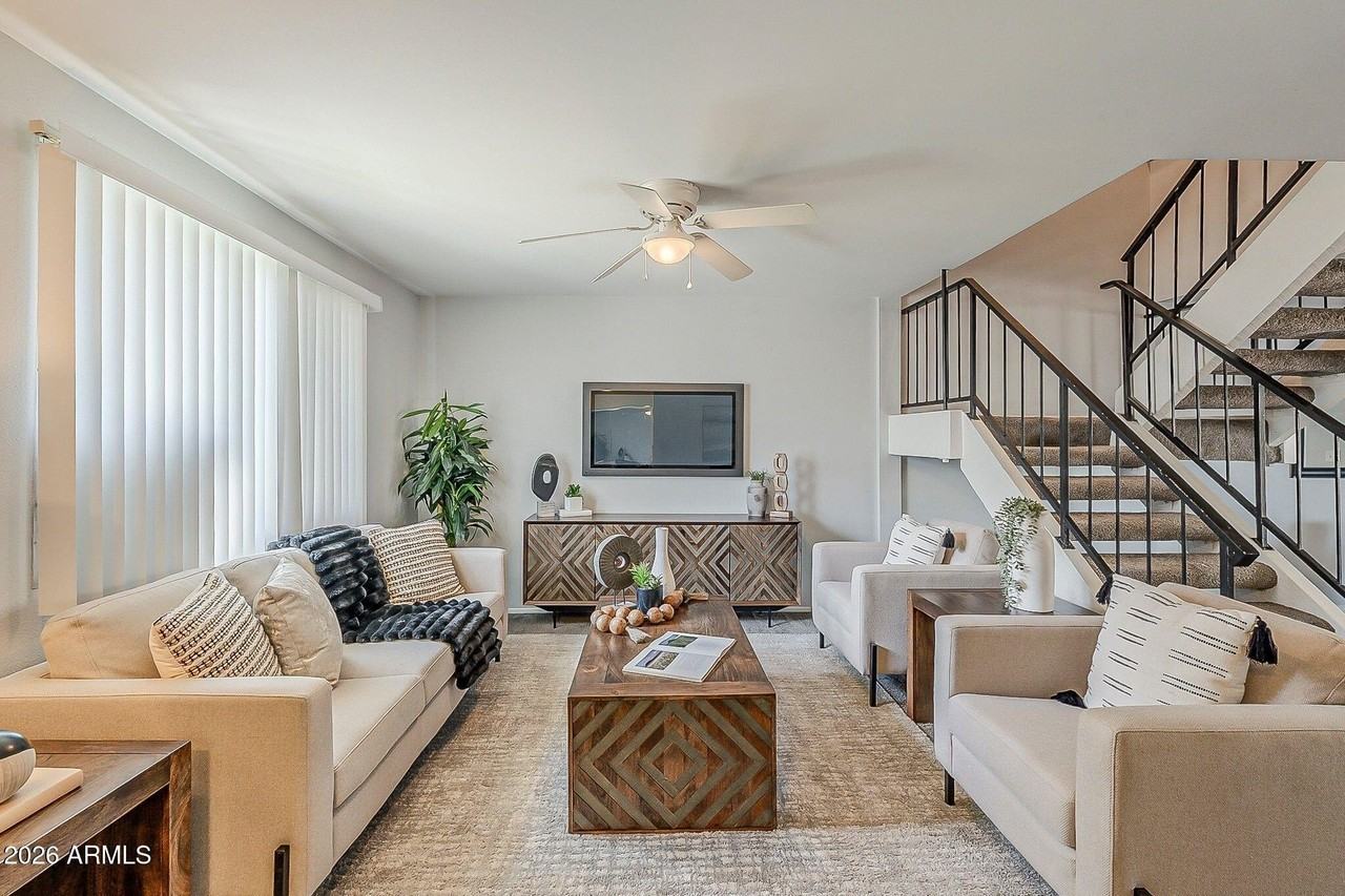 4324 N Parkway Ave - Photo 3 of 22