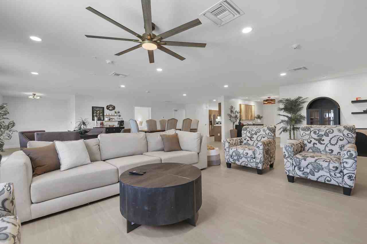 2246 Paseo Roseta - Photo 6 of 50