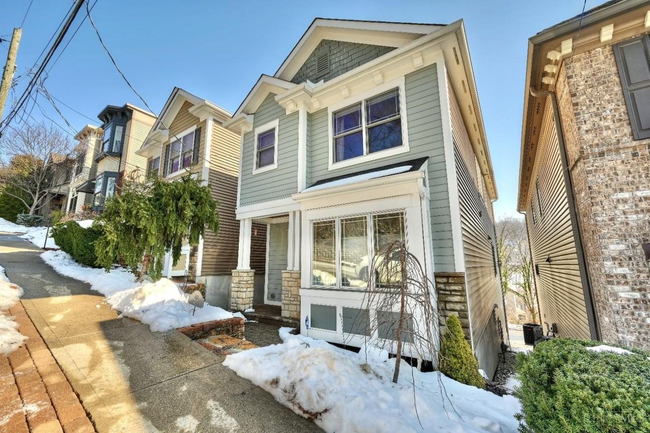 434 Strafer St - Photo 2 of 28