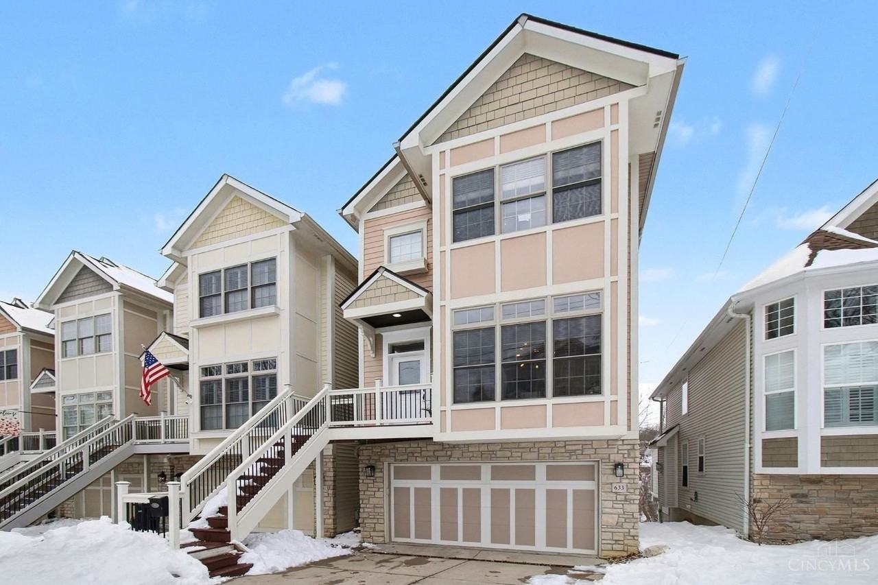 633 Athens Ave - Photo 3 of 25