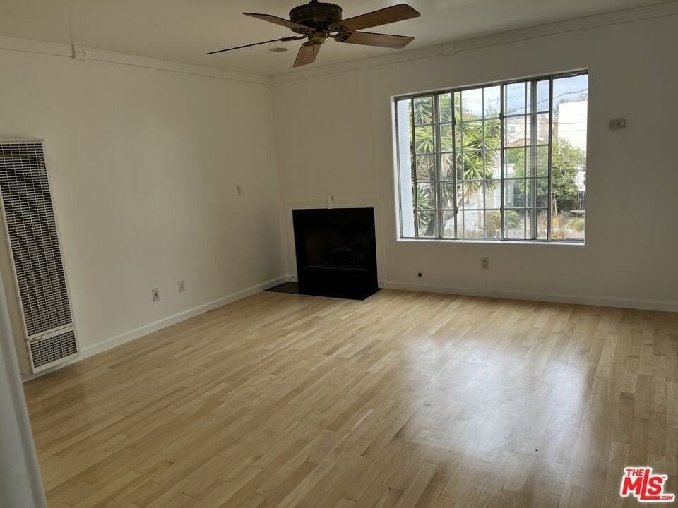 1457 S Holt Ave - Photo 4 of 18