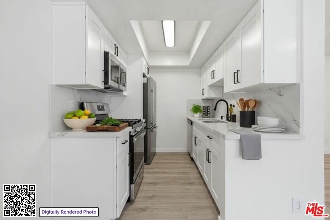 3321 Keystone Ave Apt 4 #4 - Photo 2 of 19