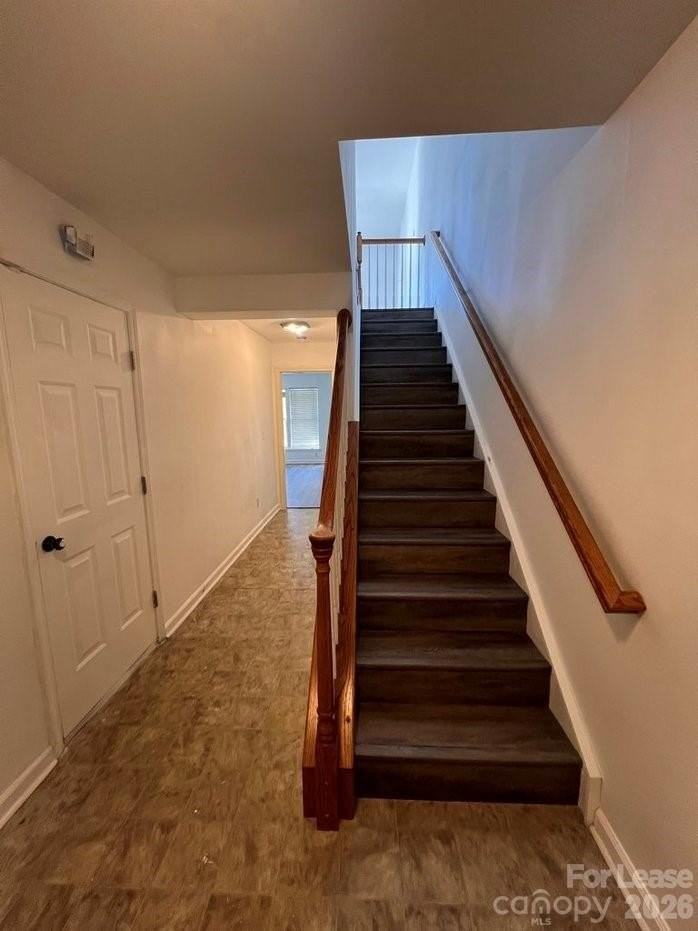 10237 Garrett Grigg Rd - Photo 4 of 22