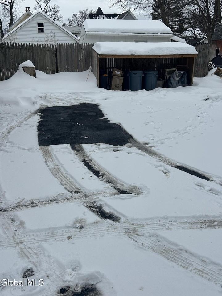 107 N Ten Broeck St - Photo 4 of 16