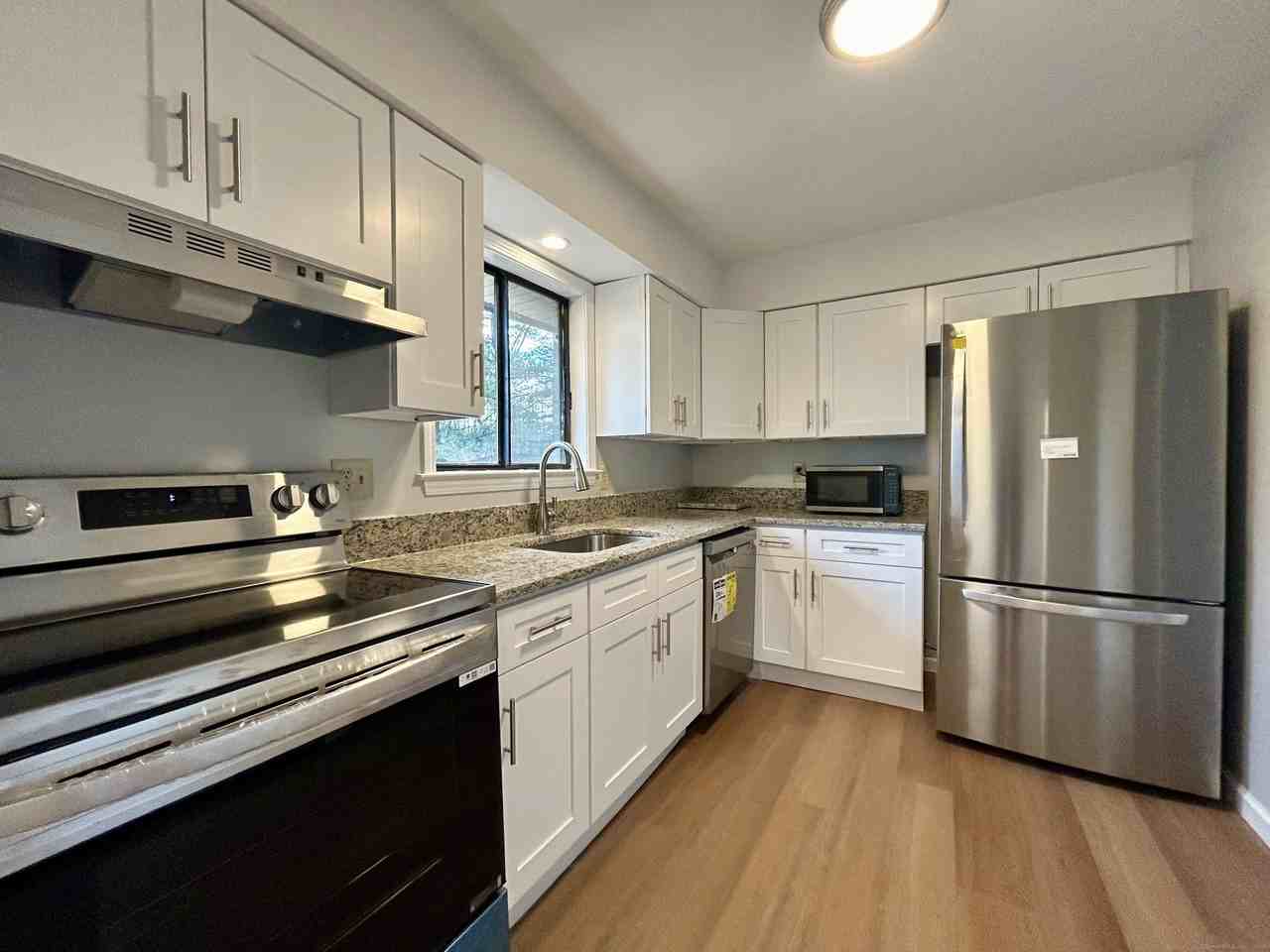 7 Homestead Ln Unit 7 #7 - Photo 2 of 23