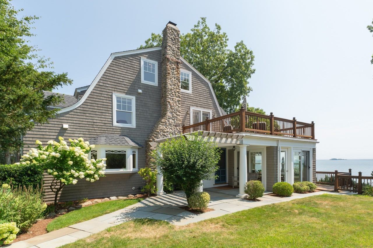 55 Shore Rd - Photo 3 of 33