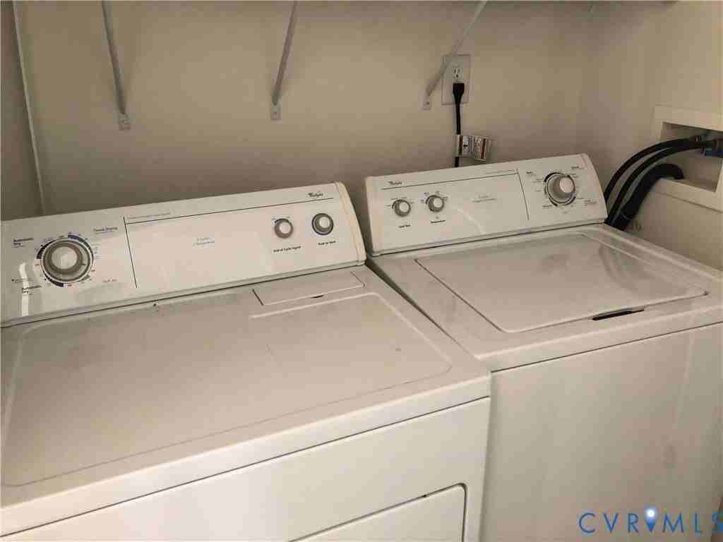 8602 Springwater Dr Unit 8602 #8602 - Photo 5 of 10