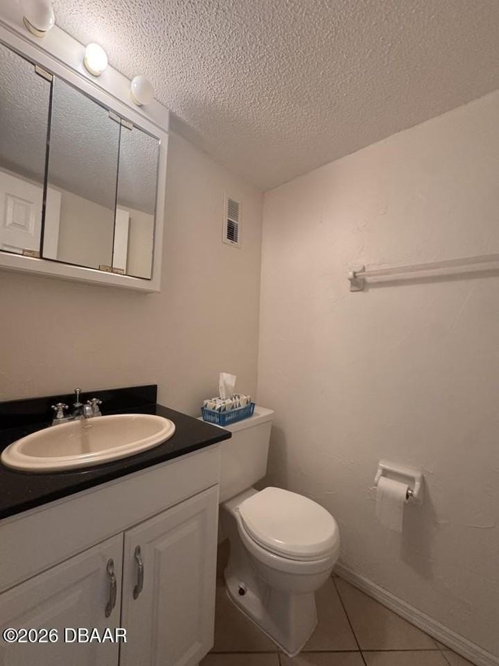 1351 S Ridgewood Ave Apt 26 #26 - Photo 6 of 12