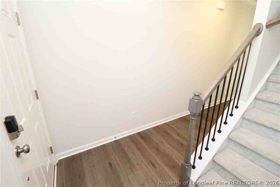 1214 Rosefinch Dr - Photo 3 of 45