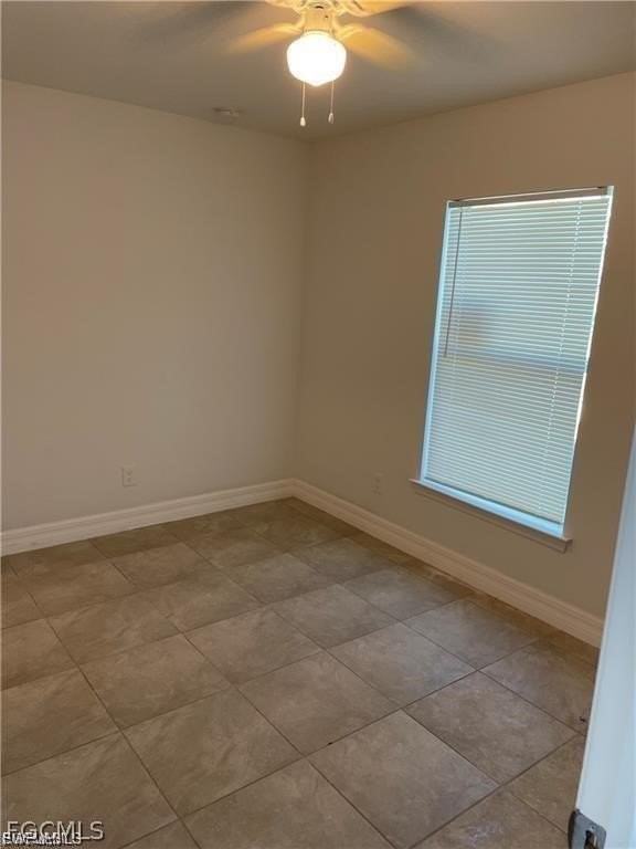 1114 Capetown Ave Unit B #B - Photo 5 of 10