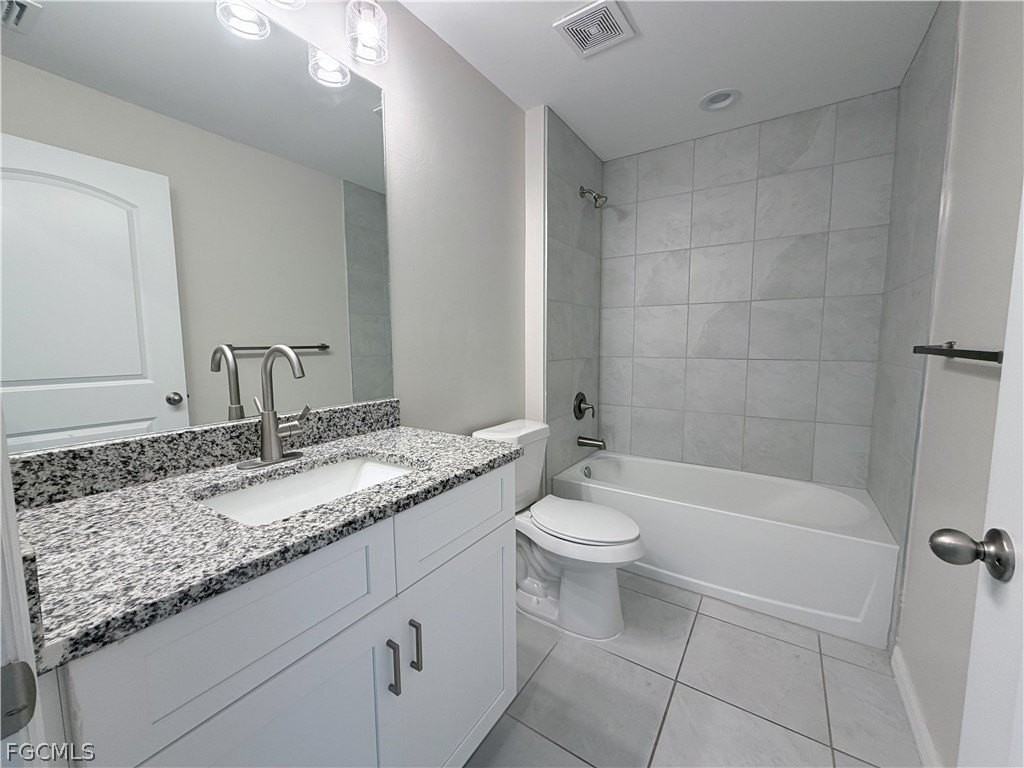 331 Ne 25th St - Photo 7 of 21