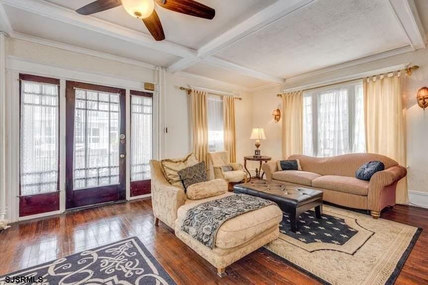 24 S Vassar Sq - Photo 5 of 26