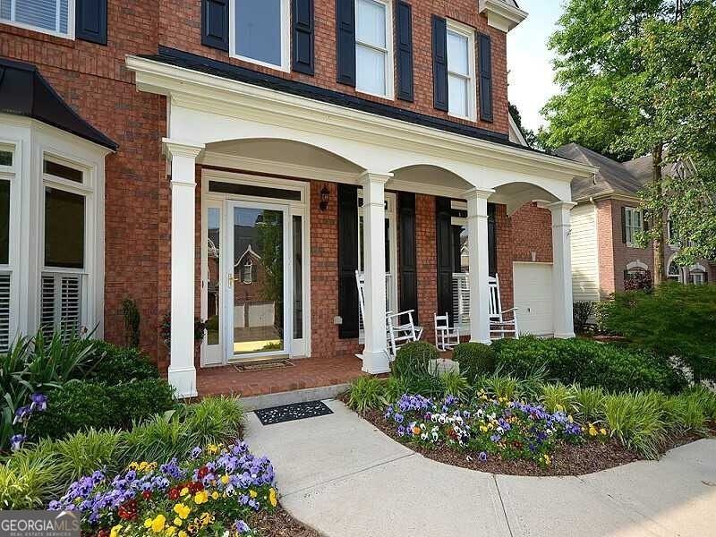 1165 Wynridge Xing - Photo 2 of 16