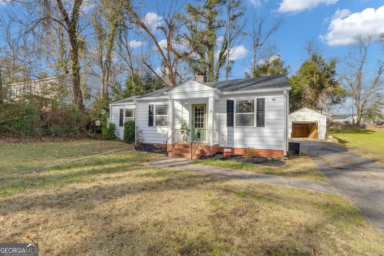 9 Meridian Dr - Photo 4 of 42