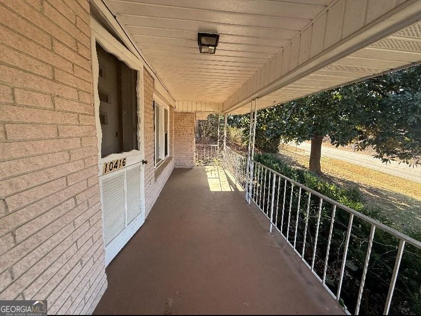 10416 Lavonia Rd - Photo 4 of 21