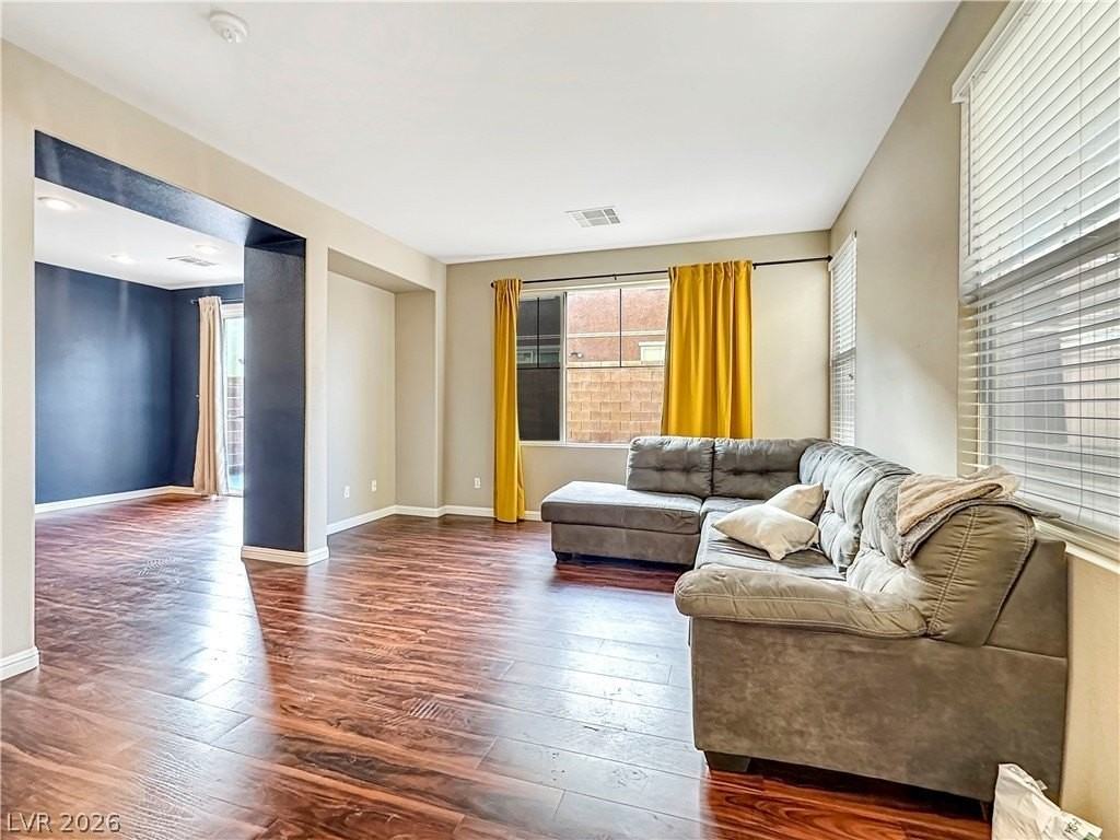 5719 Ancient Agora St - Photo 7 of 25