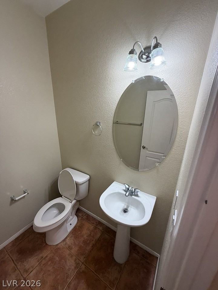 11255 Dahlia Grove St - Photo 7 of 19