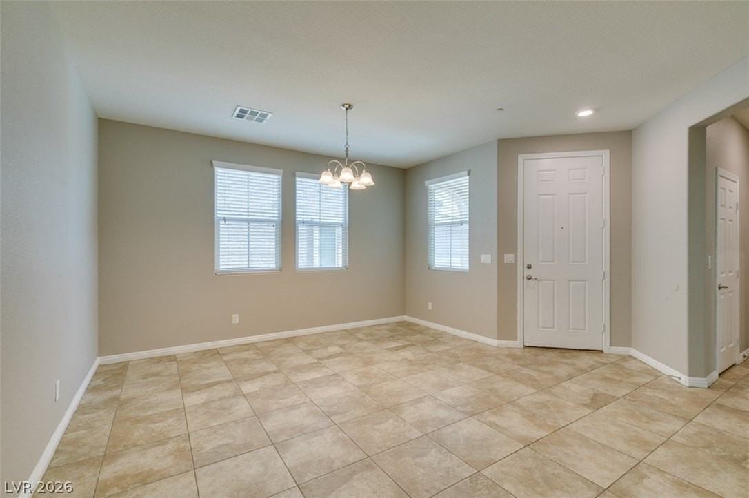 137 Littlestone St - Photo 6 of 50