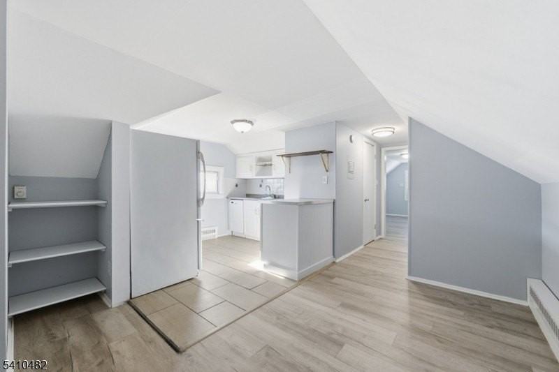 1034 Madison Ave #3 - Photo 5 of 16