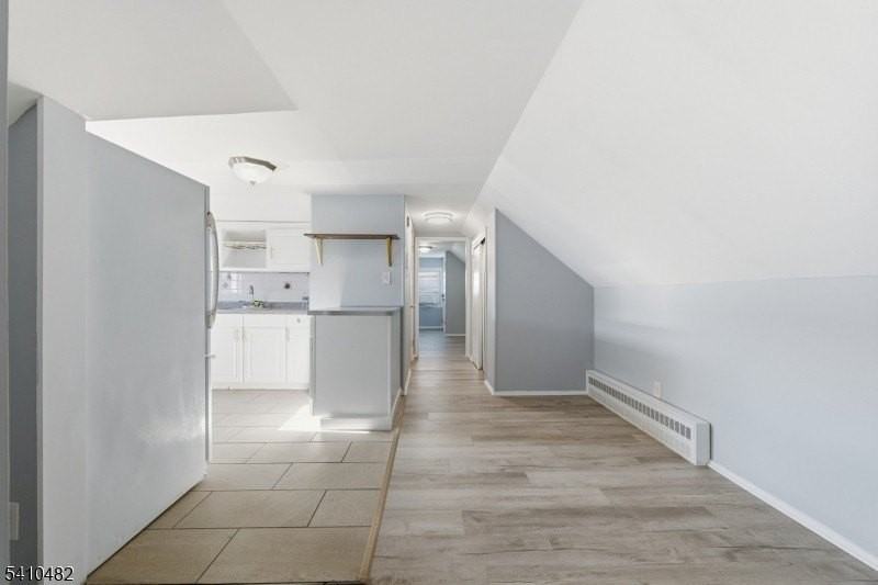 1034 Madison Ave #3 - Photo 6 of 16