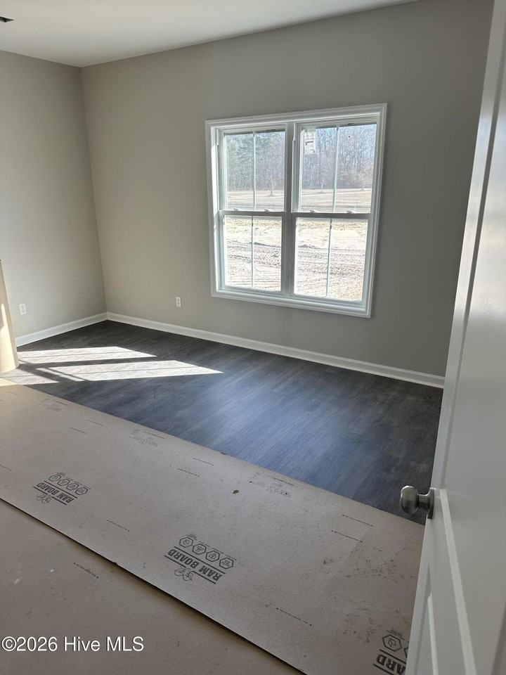 1231 Roosevelt Spain Rd - Photo 3 of 11