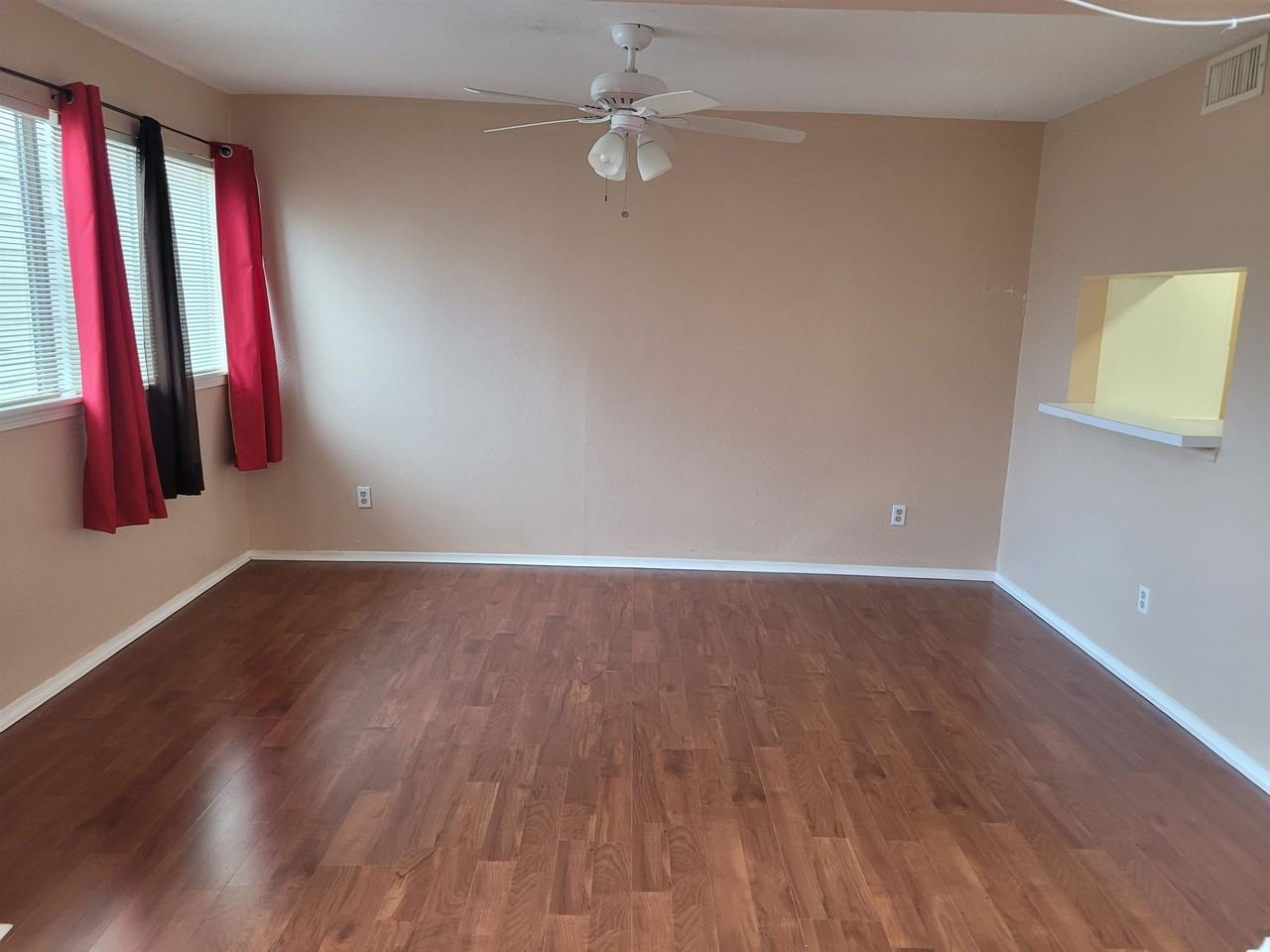 306 Out Yonder - Photo 4 of 10