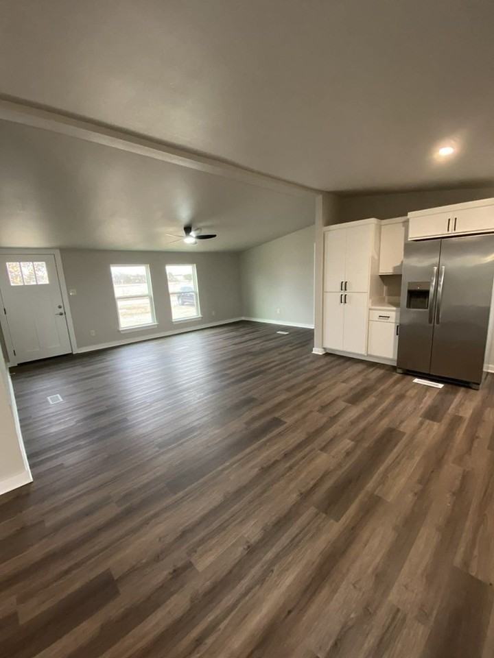 151 Sherwood Dr - Photo 2 of 15