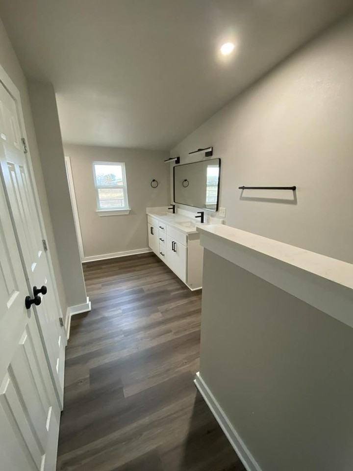 151 Sherwood Dr - Photo 6 of 15