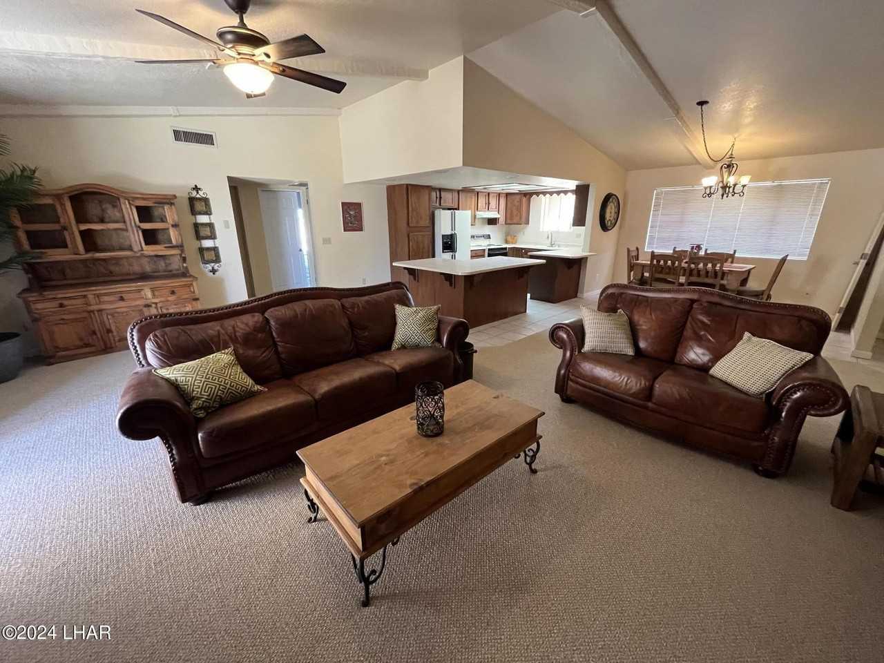 911 Scout Dr - Photo 7 of 13