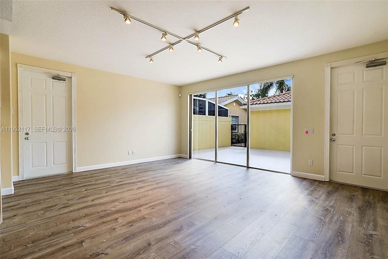 178 Soriano Dr - Photo 5 of 45