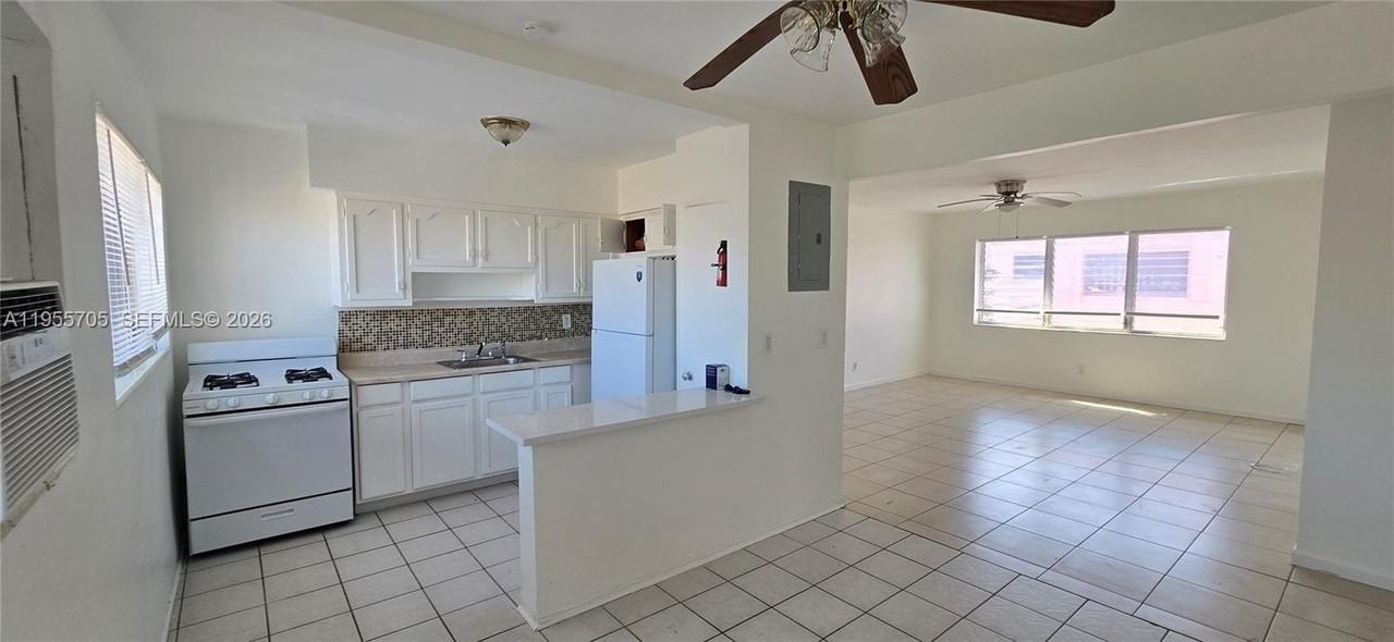 744 85th St #4 - Photo 7 of 23