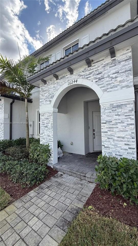 16244 Sw 291st St #16244 - Photo 3 of 49