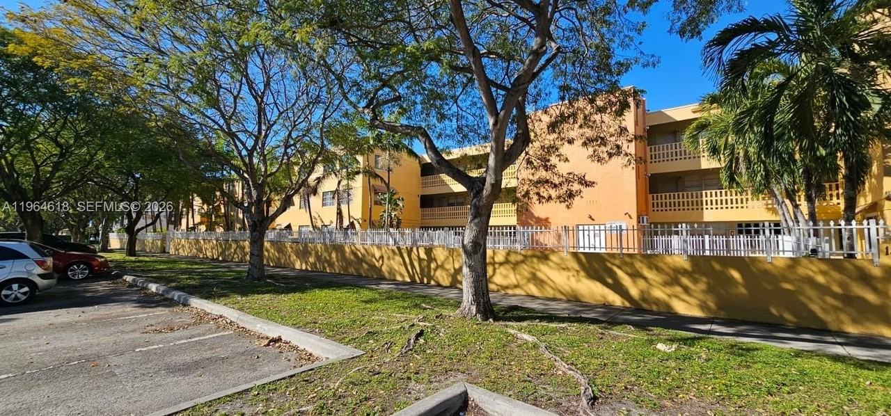 1851 Ne 168th St #C11 - Photo 2 of 30