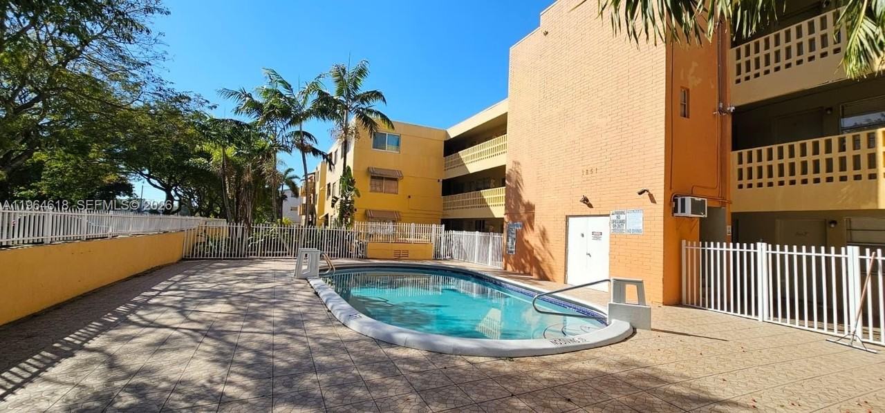 1851 Ne 168th St #C11 - Photo 3 of 30