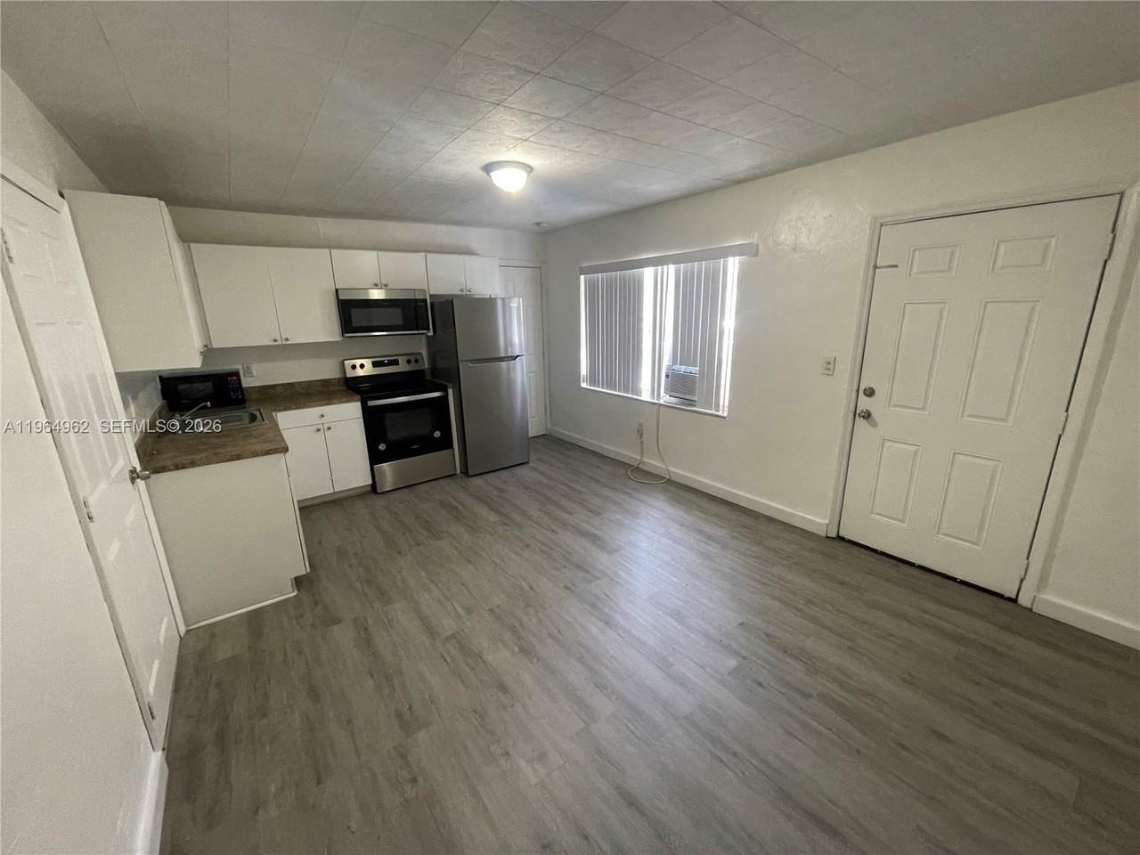 5905 Nw 3rd Ave #3 - Photo 7 of 14