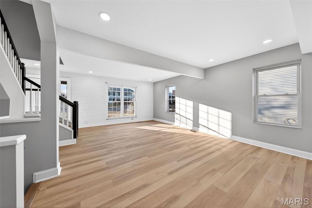 264 Braeshire Dr - Photo 7 of 36